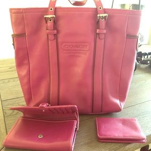 Leather Coach Purse, Wallet, & ID Holder